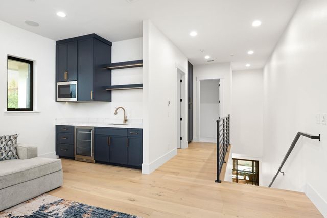 23664 Landon Evan Ln, Auburn, CA 95602