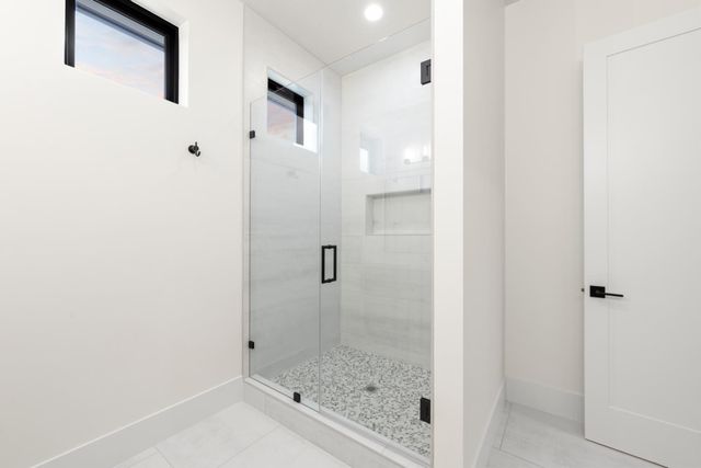 23664 Landon Evan Ln, Auburn, CA 95602