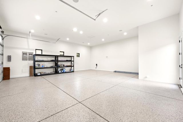 23664 Landon Evan Ln, Auburn, CA 95602