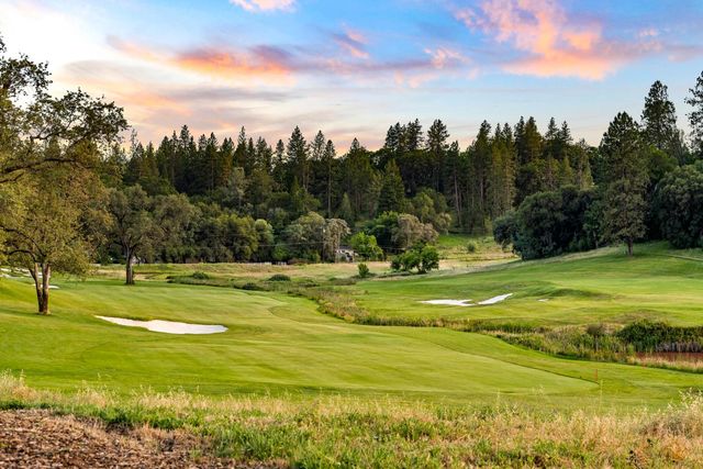 23664 Landon Evan Ln, Auburn, CA 95602