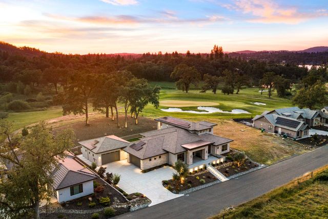 23664 Landon Evan Ln, Auburn, CA 95602