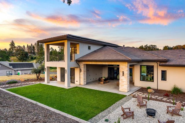 23664 Landon Evan Ln, Auburn, CA 95602