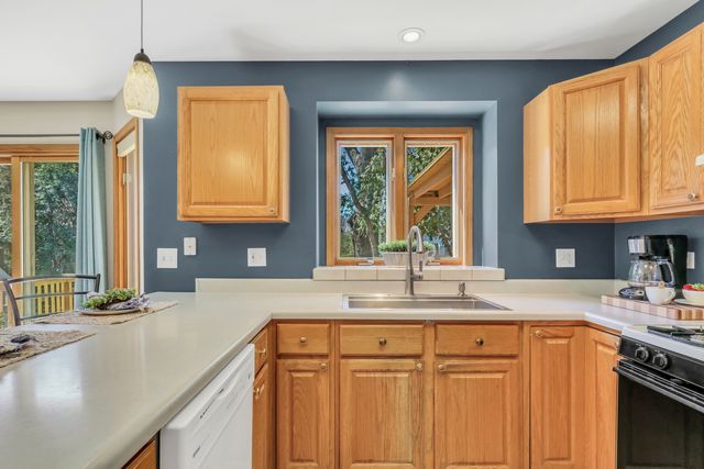 41034 N 1st Street, Antioch, IL 60002