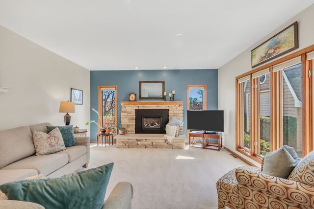 41034 N 1st Street, Antioch, IL 60002