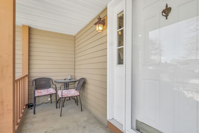 41034 N 1st Street, Antioch, IL 60002