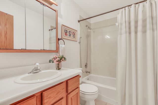 41034 N 1st Street, Antioch, IL 60002