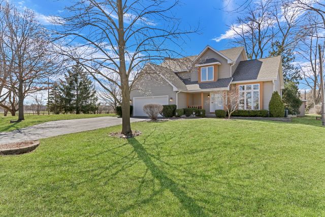 41034 N 1st Street, Antioch, IL 60002