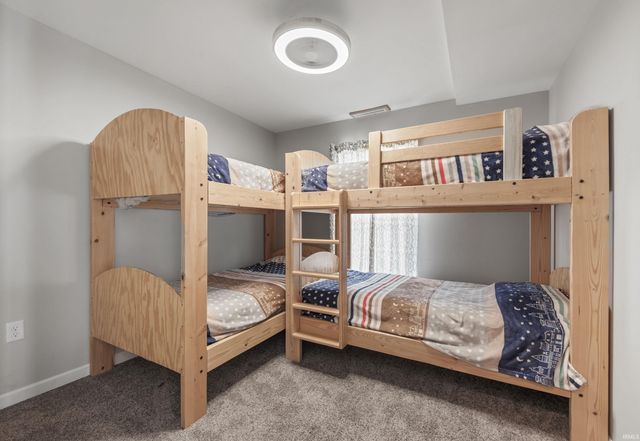 6105 N 300 E, Monon, IN 47959