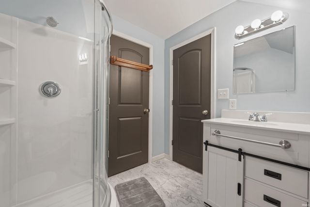 6105 N 300 E, Monon, IN 47959