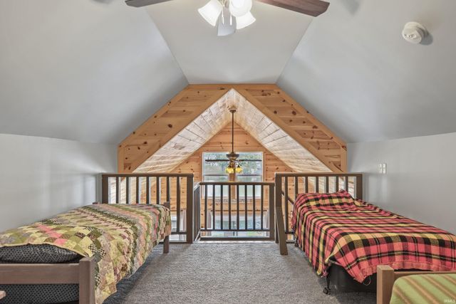 6105 N 300 E, Monon, IN 47959