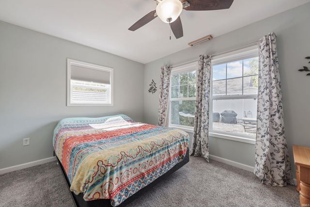 6105 N 300 E, Monon, IN 47959