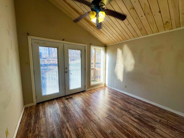 14 Cherokee Road, Cherokee Village, AR 72529