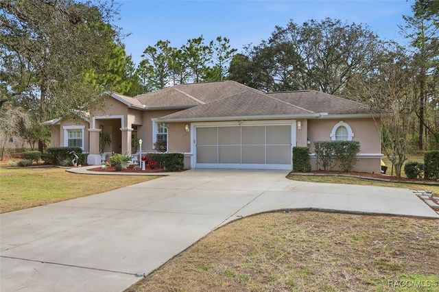 114 Corkwood Boulevard, Homosassa, FL 34446