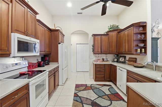 114 Corkwood Boulevard, Homosassa, FL 34446