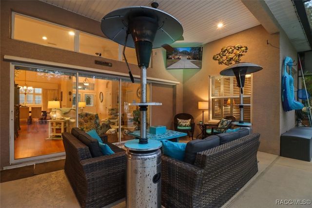 114 Corkwood Boulevard, Homosassa, FL 34446