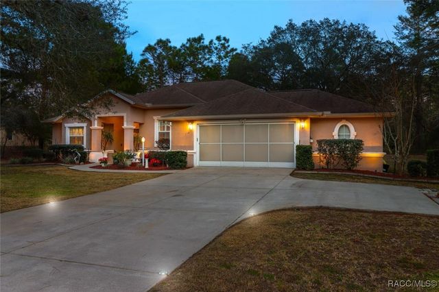 114 Corkwood Boulevard, Homosassa, FL 34446