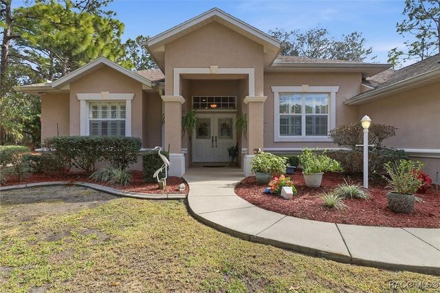 114 Corkwood Boulevard, Homosassa, FL 34446