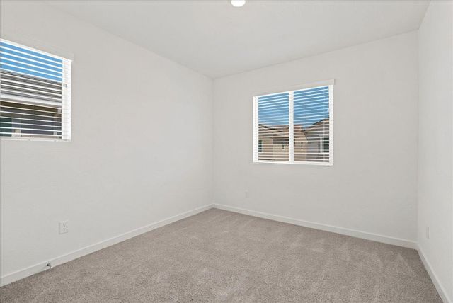 6016 San Rafael Ln, Roseville, CA 95747