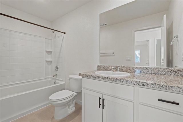 6016 San Rafael Ln, Roseville, CA 95747