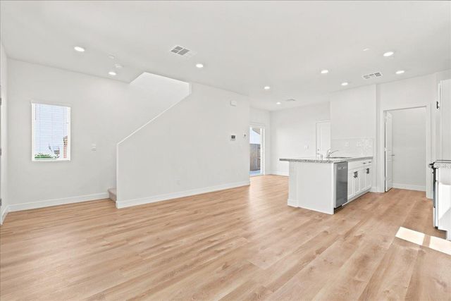 6016 San Rafael Ln, Roseville, CA 95747