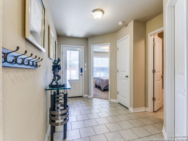 9011 Mustang Pass, San Antonio, TX 78254