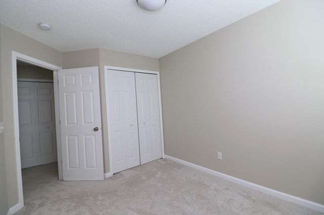 15744 Flackwood Avenue 152, Apple Valley, MN 55124