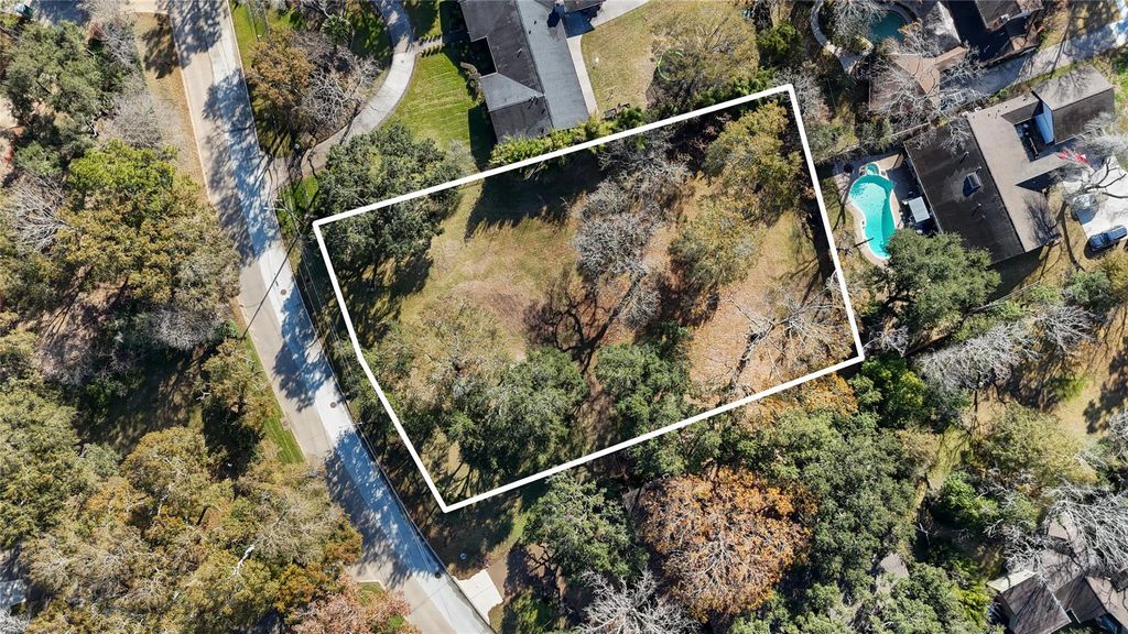 404 Lakeshore Drive, El Lago, TX 77586