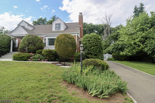 53 Bellevue Ave, Bloomfield Twp., NJ 07003