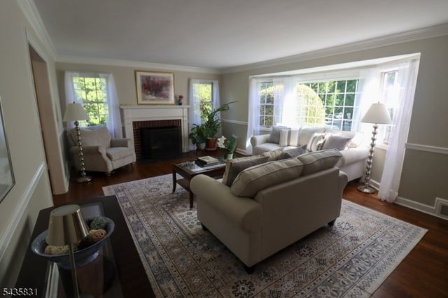 53 Bellevue Ave, Bloomfield Twp., NJ 07003