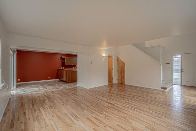 115 Oak Meadows Place, Ashland, OR 97520