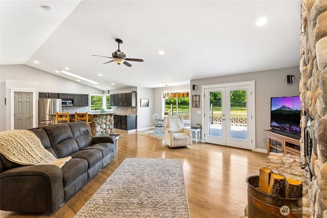 39505 Highland Drive E, Roy, WA 98580