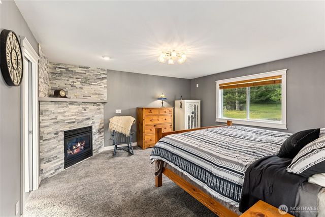 39505 Highland Drive E, Roy, WA 98580