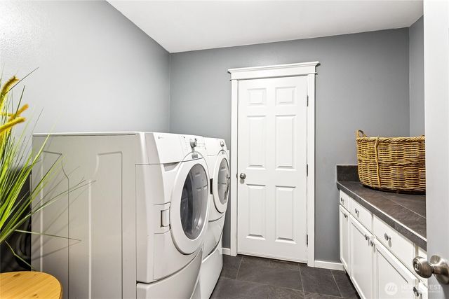 39505 Highland Drive E, Roy, WA 98580