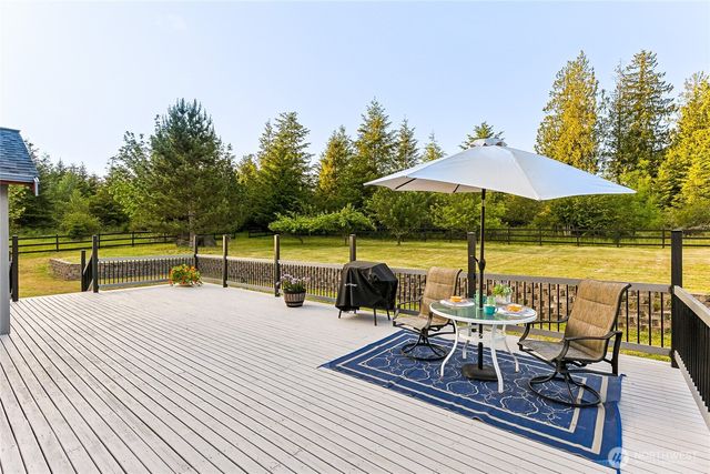 39505 Highland Drive E, Roy, WA 98580