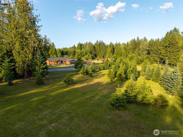 39505 Highland Drive E, Roy, WA 98580