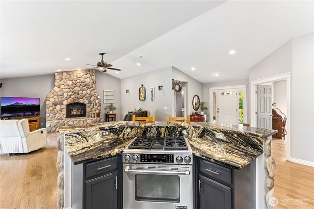 39505 Highland Drive E, Roy, WA 98580
