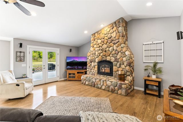 39505 Highland Drive E, Roy, WA 98580