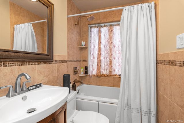 2845 Whaleneck Drive, Merrick, NY 11566