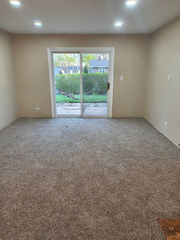 1355 Blair Lane, Hoffman Estates, IL 60169