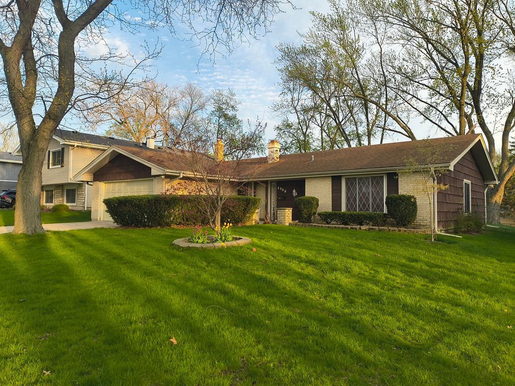 1355 Blair Lane, Hoffman Estates, IL 60169