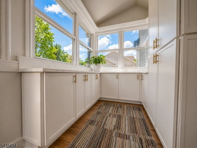 27 Grandview Dr, Wayne Twp., NJ 07470