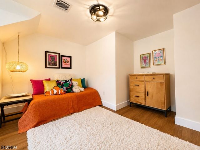 27 Grandview Dr, Wayne Twp., NJ 07470