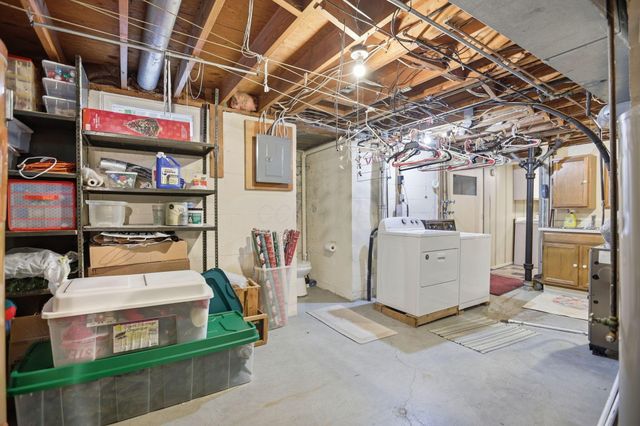 3323 Roswell Drive, Columbus, OH 43227