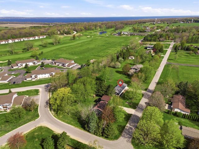 N6738 IRENE DRIVE, Fond Du Lac, WI 54937