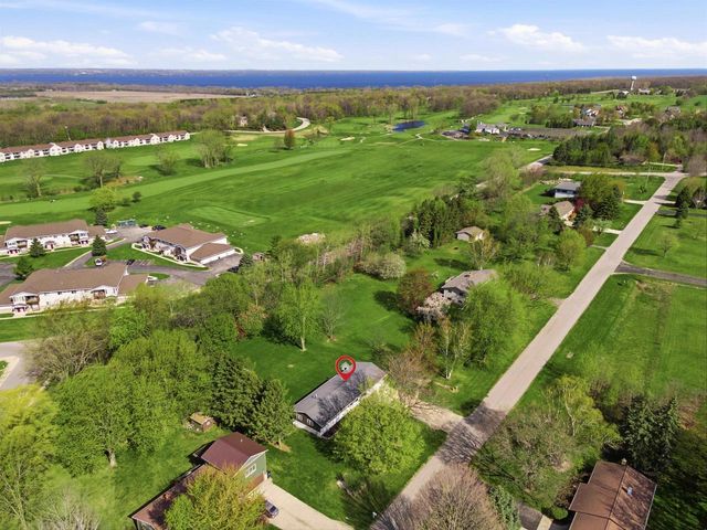 N6738 IRENE DRIVE, Fond Du Lac, WI 54937