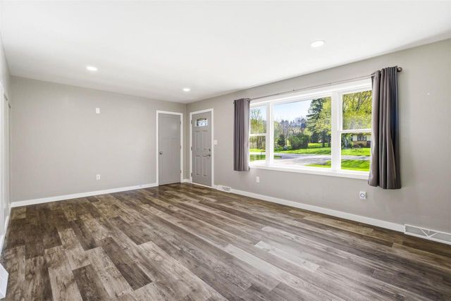 N6738 IRENE DRIVE, Fond Du Lac, WI 54937