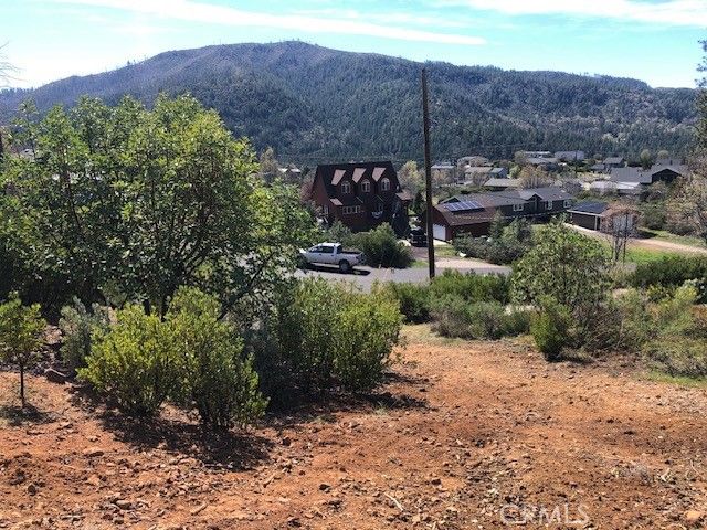 9738 Hoberg Drive E, Cobb, CA 95426