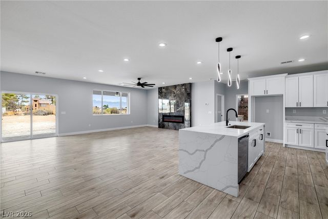 421 West Amarillo Avenue, Pahrump, NV 89048