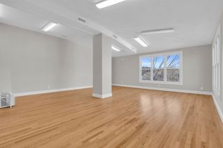 201 High Street 3, Brookline, MA 02445