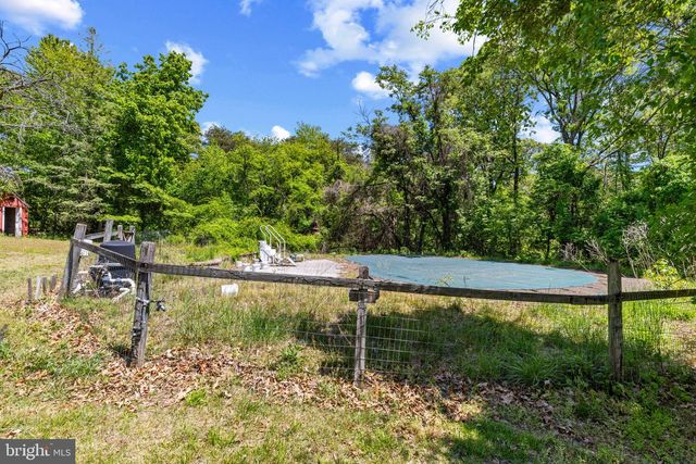 157 WOODSWAY, Pasadena, MD 21122